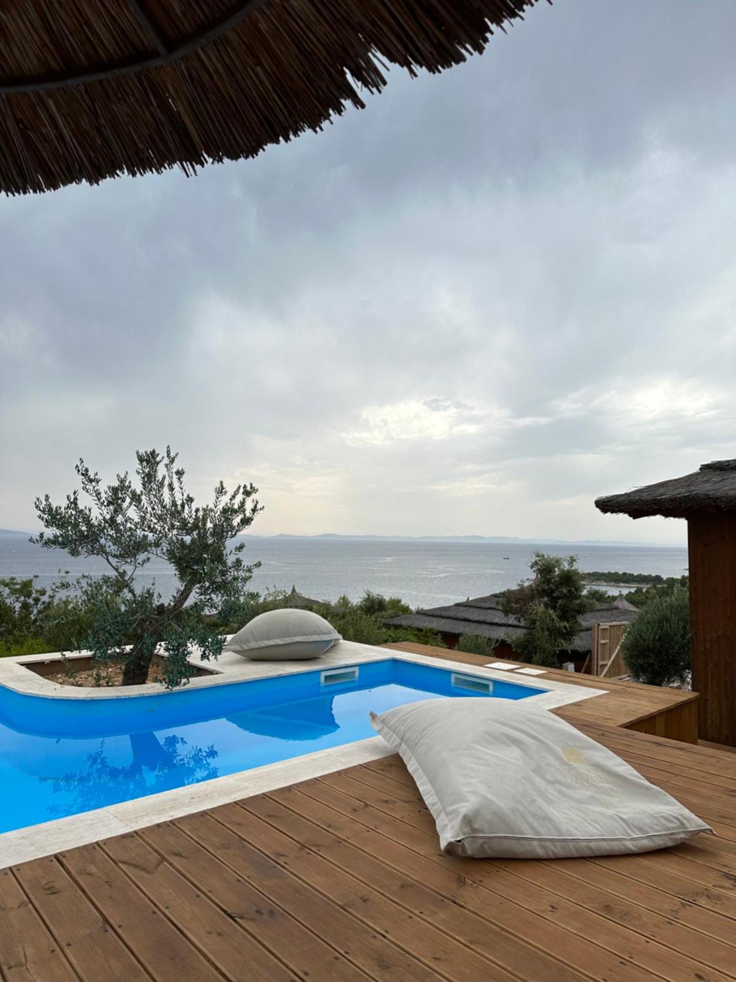 Golden Haven Luxe Bungalow Resort مورتير المظهر الخارجي الصورة