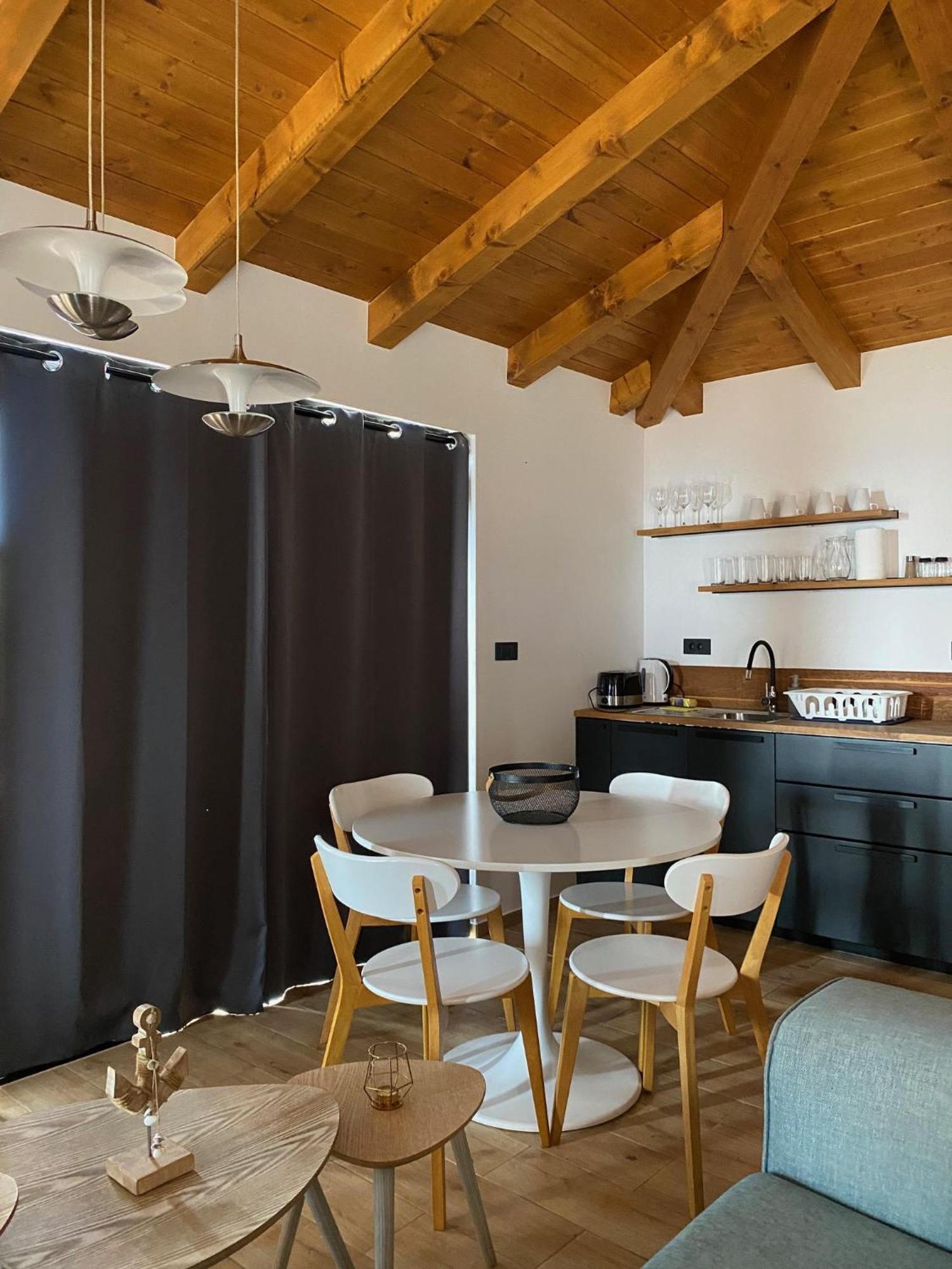 Golden Haven Luxe Bungalow Resort مورتير المظهر الخارجي الصورة